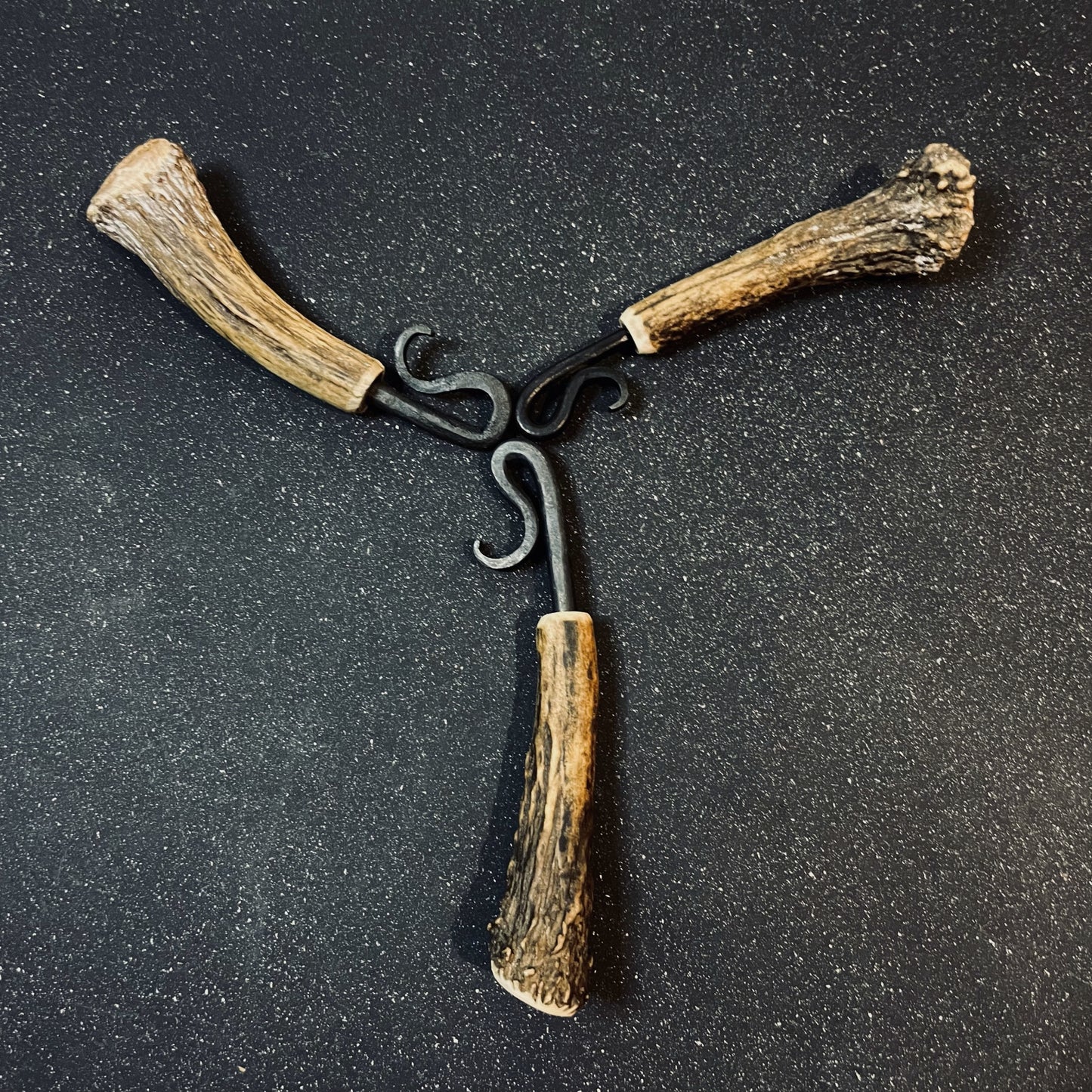 Accesorio de cocina y parrilla artesanal Rauka de alta calidad y estilo