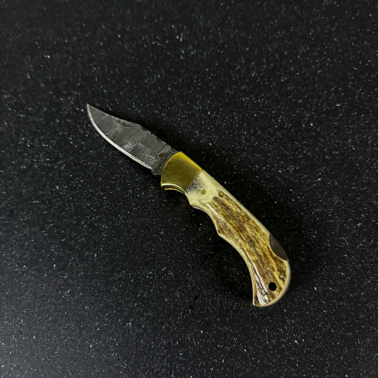 Navaja de Acero Damasco 20cm “Ciervo“