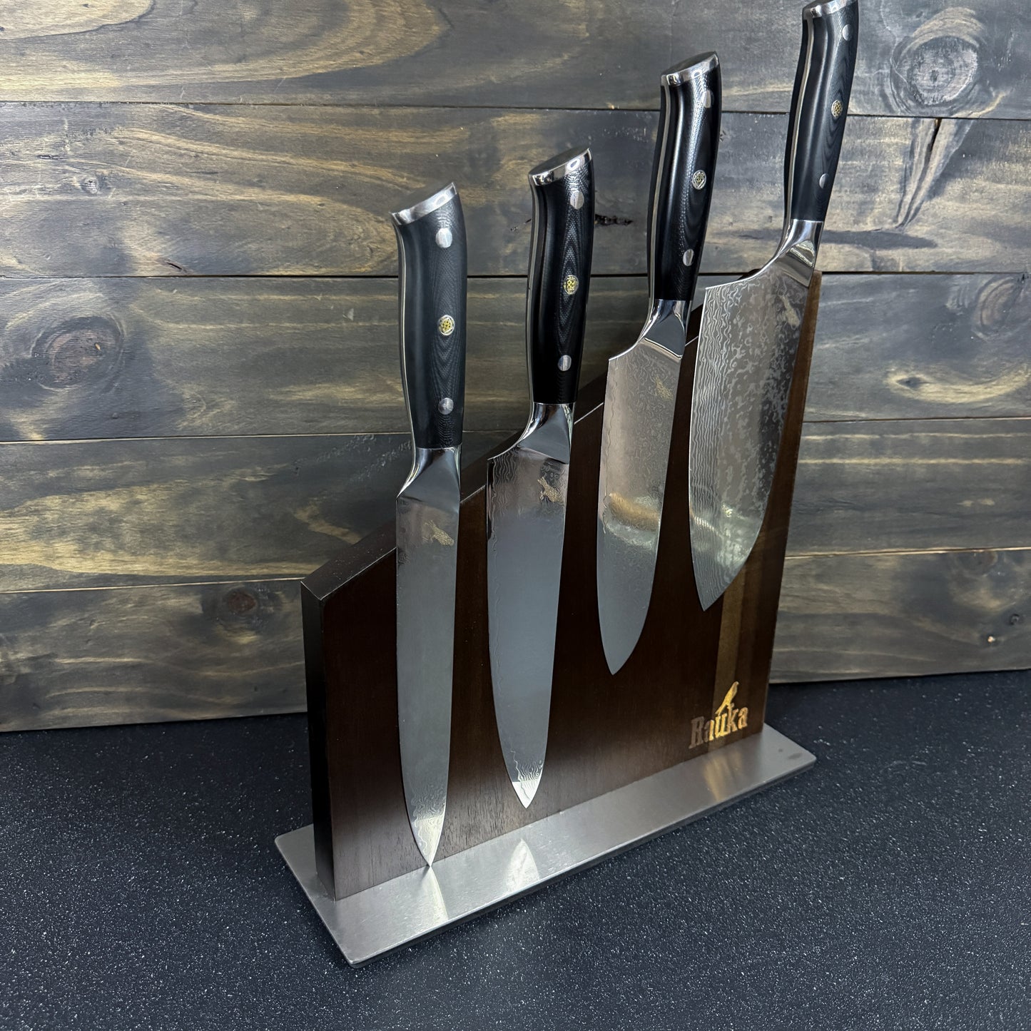 Pack 4 Cuchillos de Cocina + Bloque Magnético "Cay" / "Mate" / "Tronador" / "Arenales"