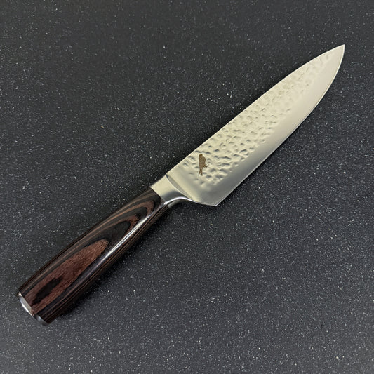 Vista en uso del Cuchillo Parrillero de Acero Inoxidable 33cm "Condor"