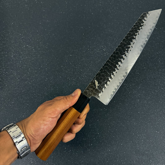 Detalle del filo del Cuchillo de Cocina Kiritsuke Acero Damasco 3 capas 38cm "Naoki"