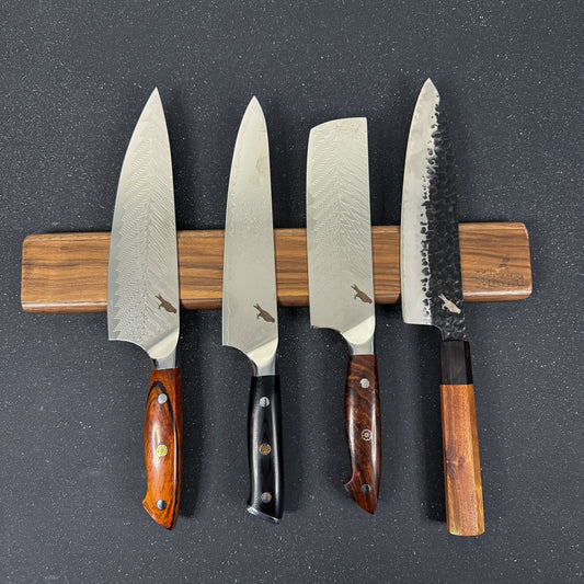 Barra magnética Rauka de madera de avellana para cuchillos, ideal para organizar y lucir tu colección en la cocina