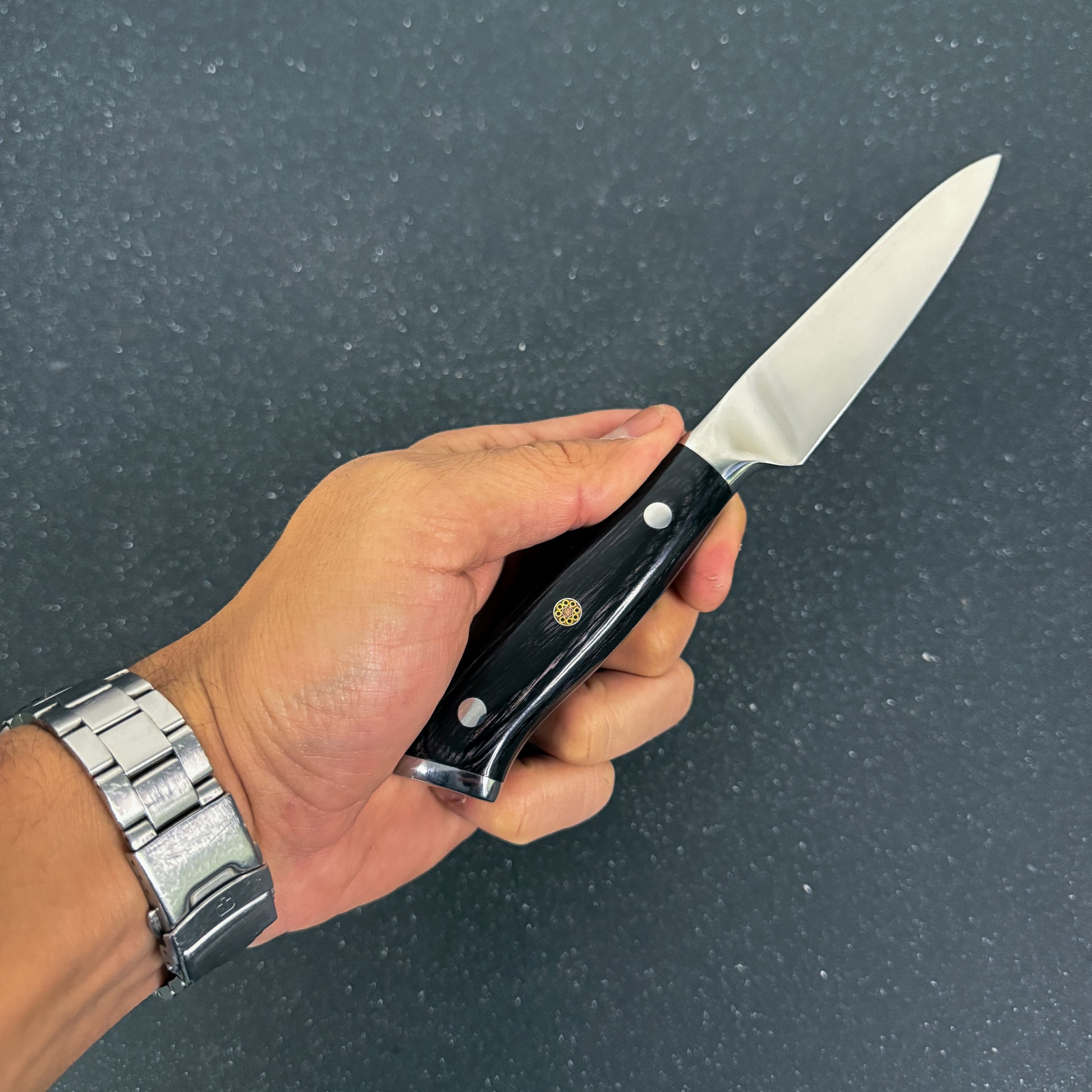 Cuchillo Paring Rauka Tolhuaca con hoja de acero alemán y mango de madera Pakka, ideal para cortes pequeños y precisos en cocina