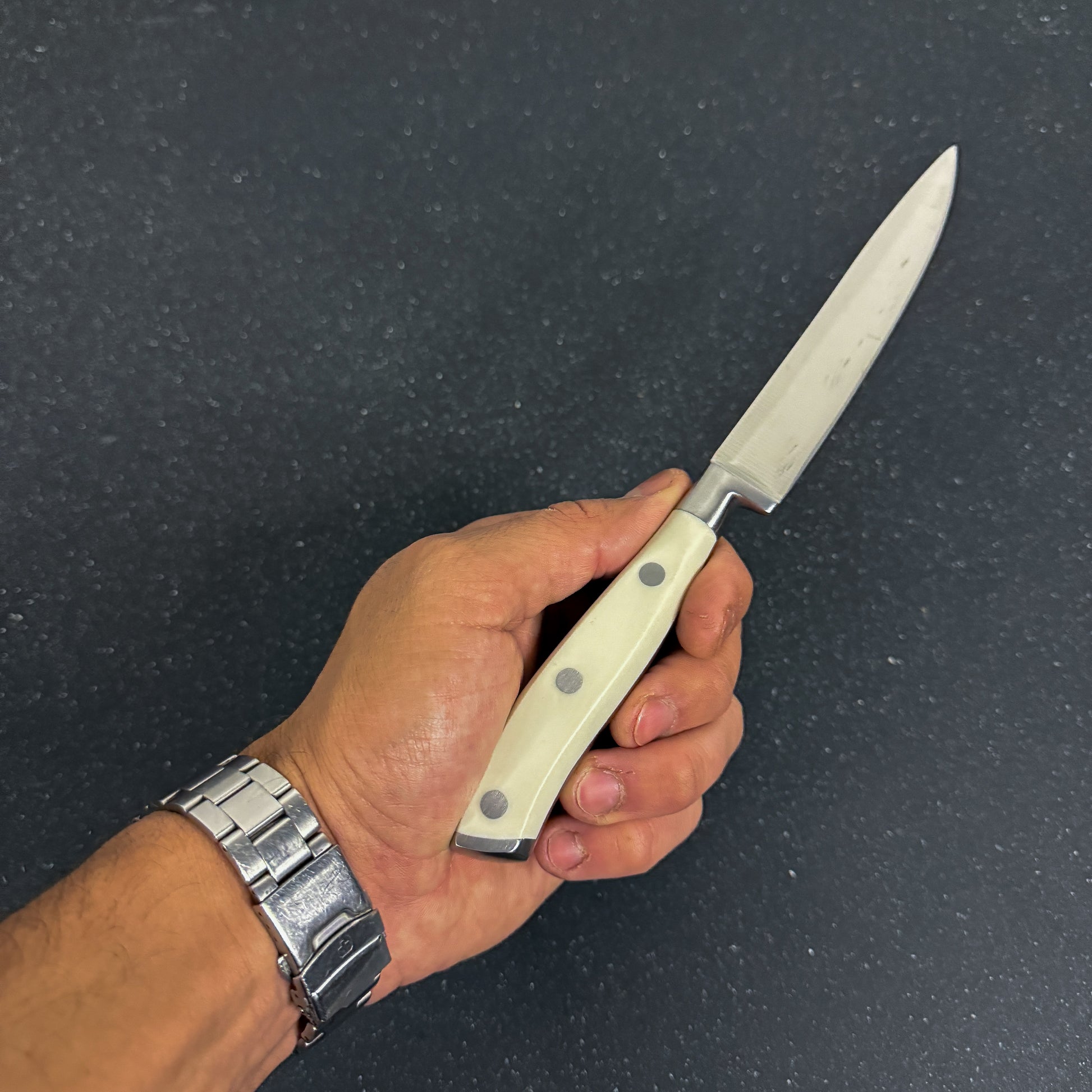 Cuchillo de Cocina Utility Rauka Parva para cocina, versátil y preciso, ideal para cortes pequeños y detallados