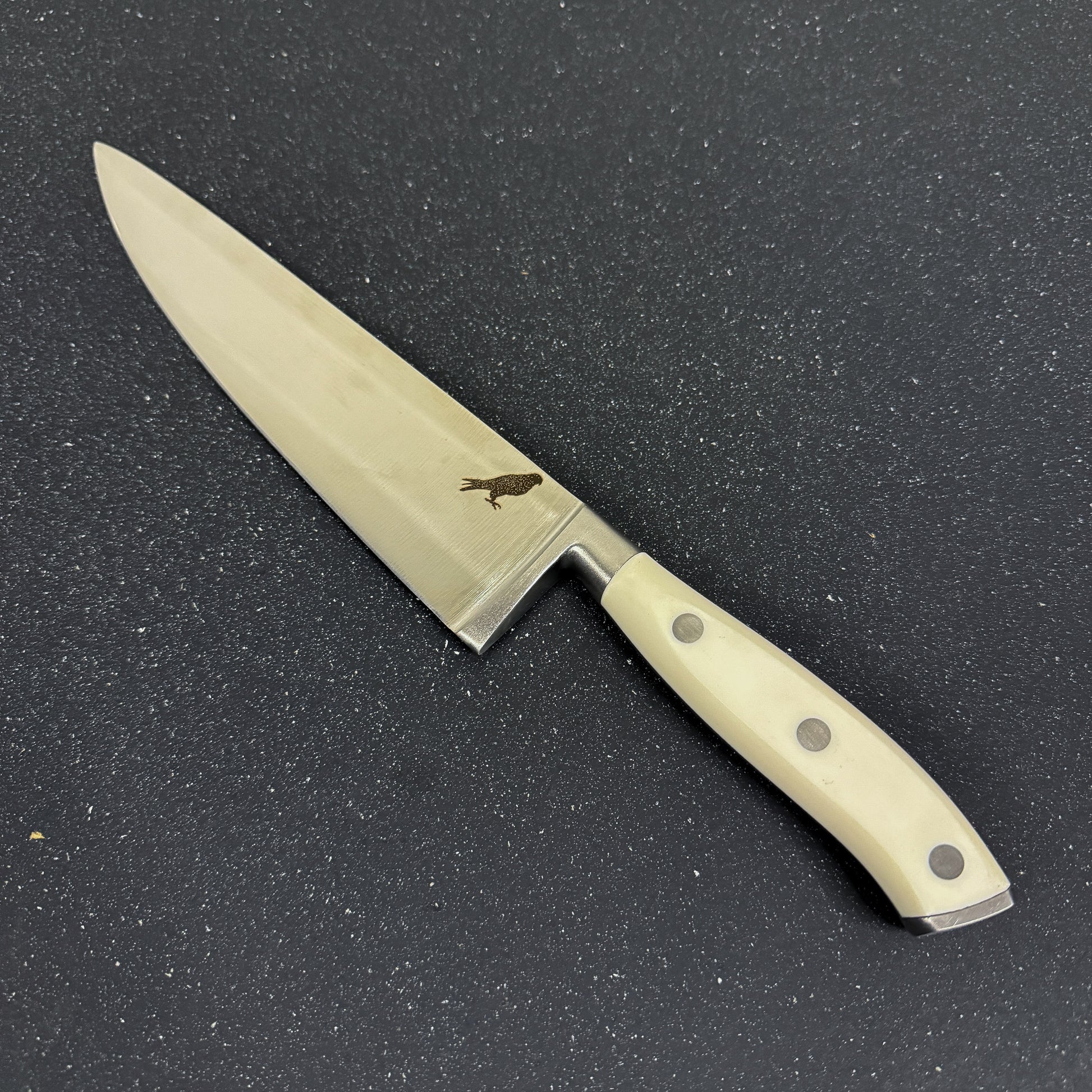 Cuchillo de parrilla Rauka Provincia tipo chef, versátil para cocina y parrilla