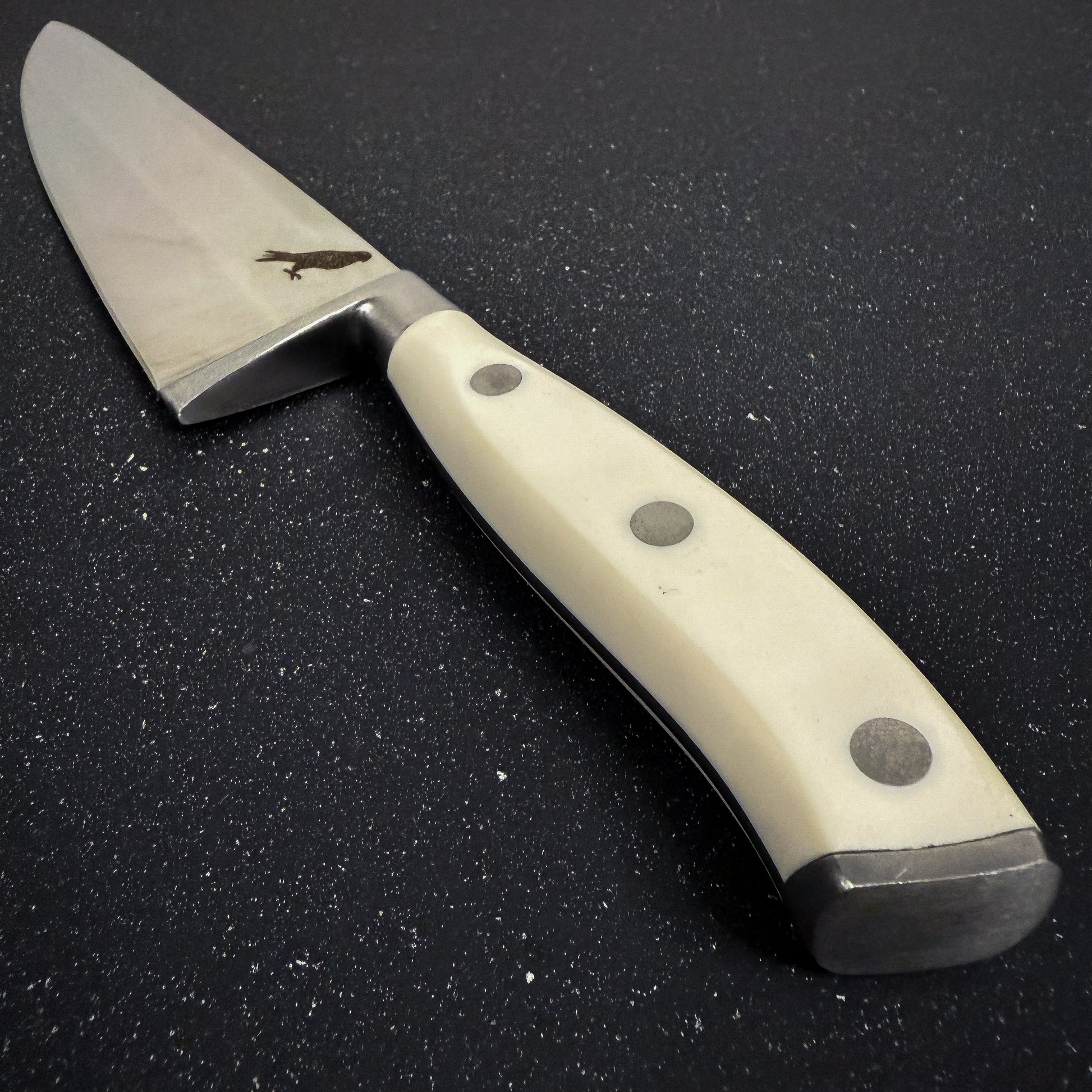 Cuchillo de parrilla Rauka Provincia tipo chef, versátil para cocina y parrilla