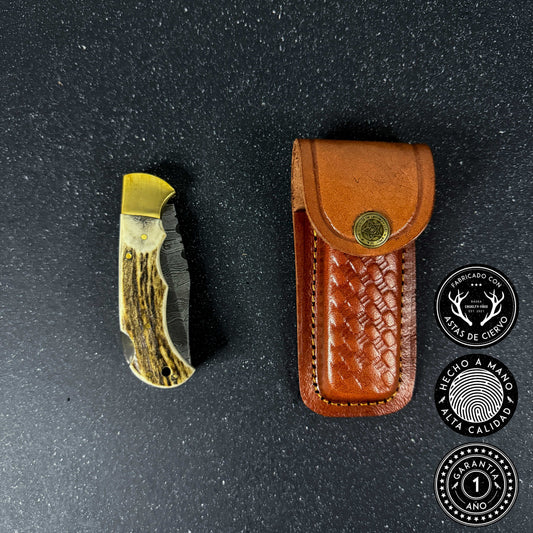 Navaja de Acero Damasco 17,5cm “Ciervo“