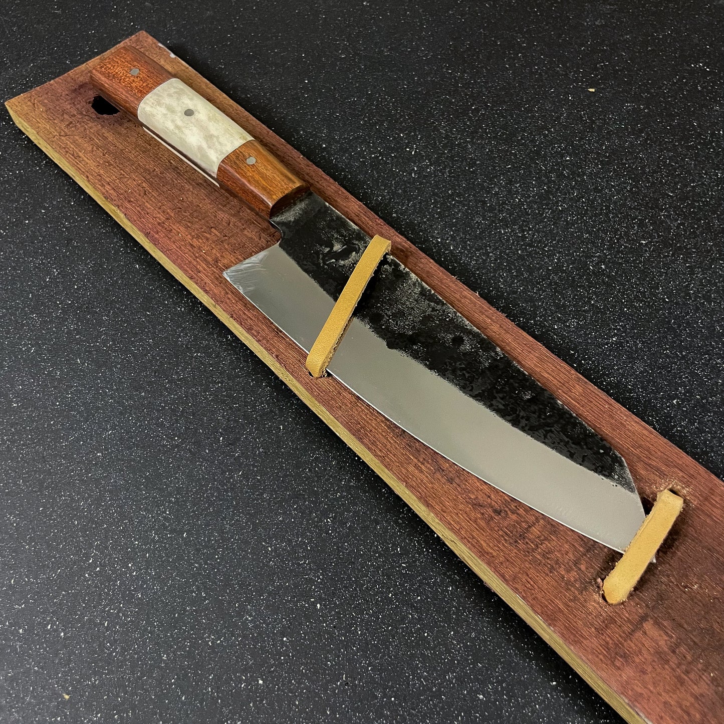 Cuchillo Forjado 32cm "Puma"