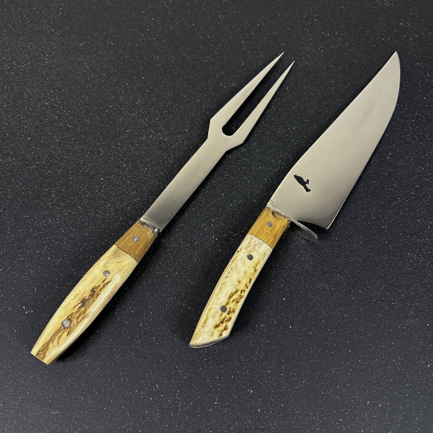 Conjunto Parrillero "Tucúquere" - Cuchillo 36cm + Pincho