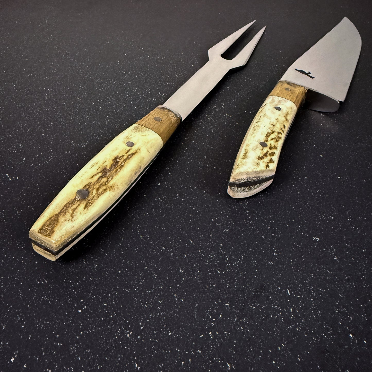 Conjunto Parrillero "Tucúquere" - Cuchillo 36cm + Pincho