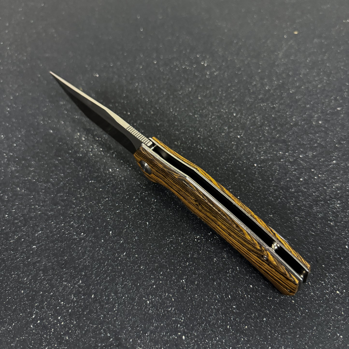 Navaja de Acero Inoxidable 22cm “Puerto Fuy“