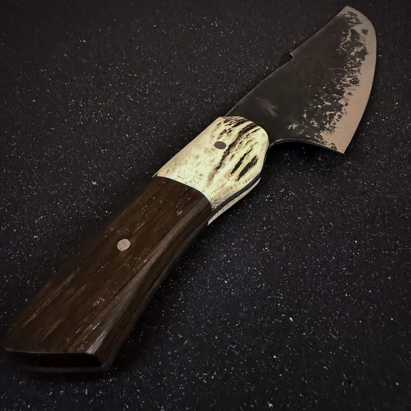 Vista superior del Cuchillo Parrillero Forjado 34cm "Concón"