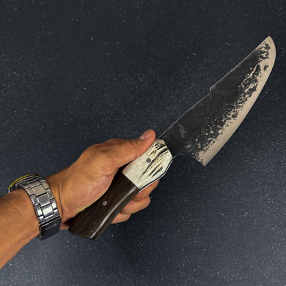 Vista de detalle del Cuchillo Parrillero Forjado 34cm "Concón"