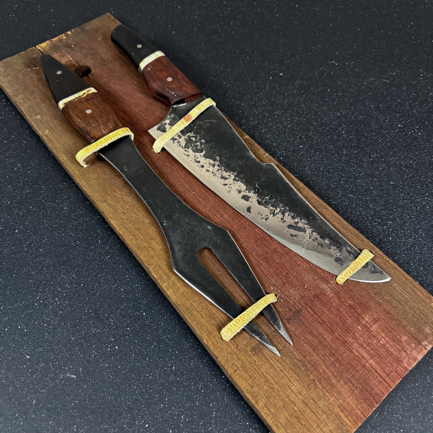 Cuchillo Parrillero 36cm "Tucúquere" + Pincho