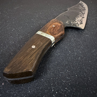 Vista superior de cuchillo parrillero forjado 33 cm Concón Rauka