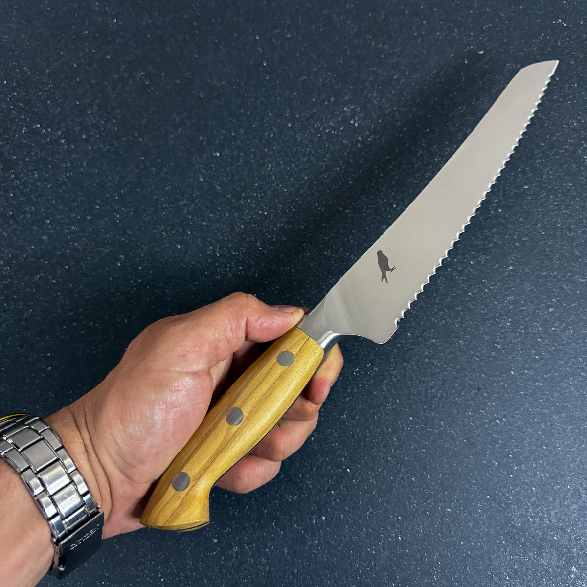 Cuchillo de Pan de Acero Inoxidable "Leonera"