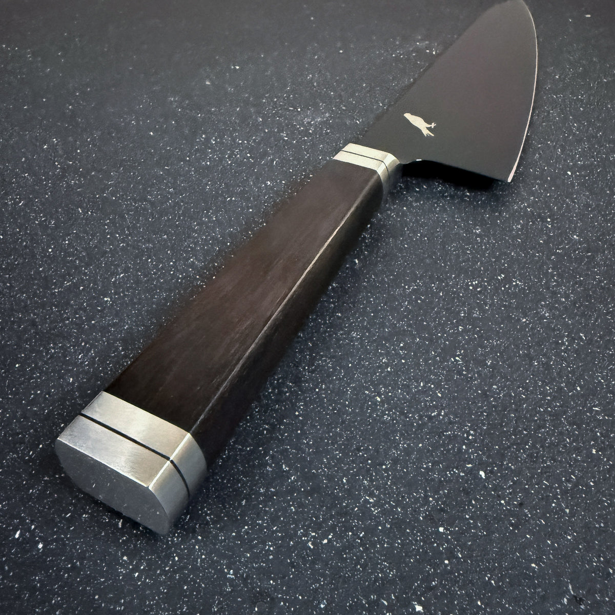 Cuchillo de Chef de Cocina de Acero Damasco "Kage"