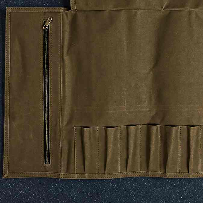 Estuche Profesional para 12 Cuchillos en Lona Encerada y Cuero “Morral Verde”